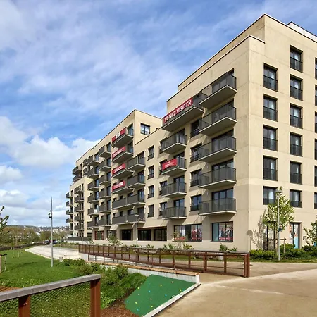 Zenitude Hotel-residences Ξενοδοχείο με διαμερίσματα *